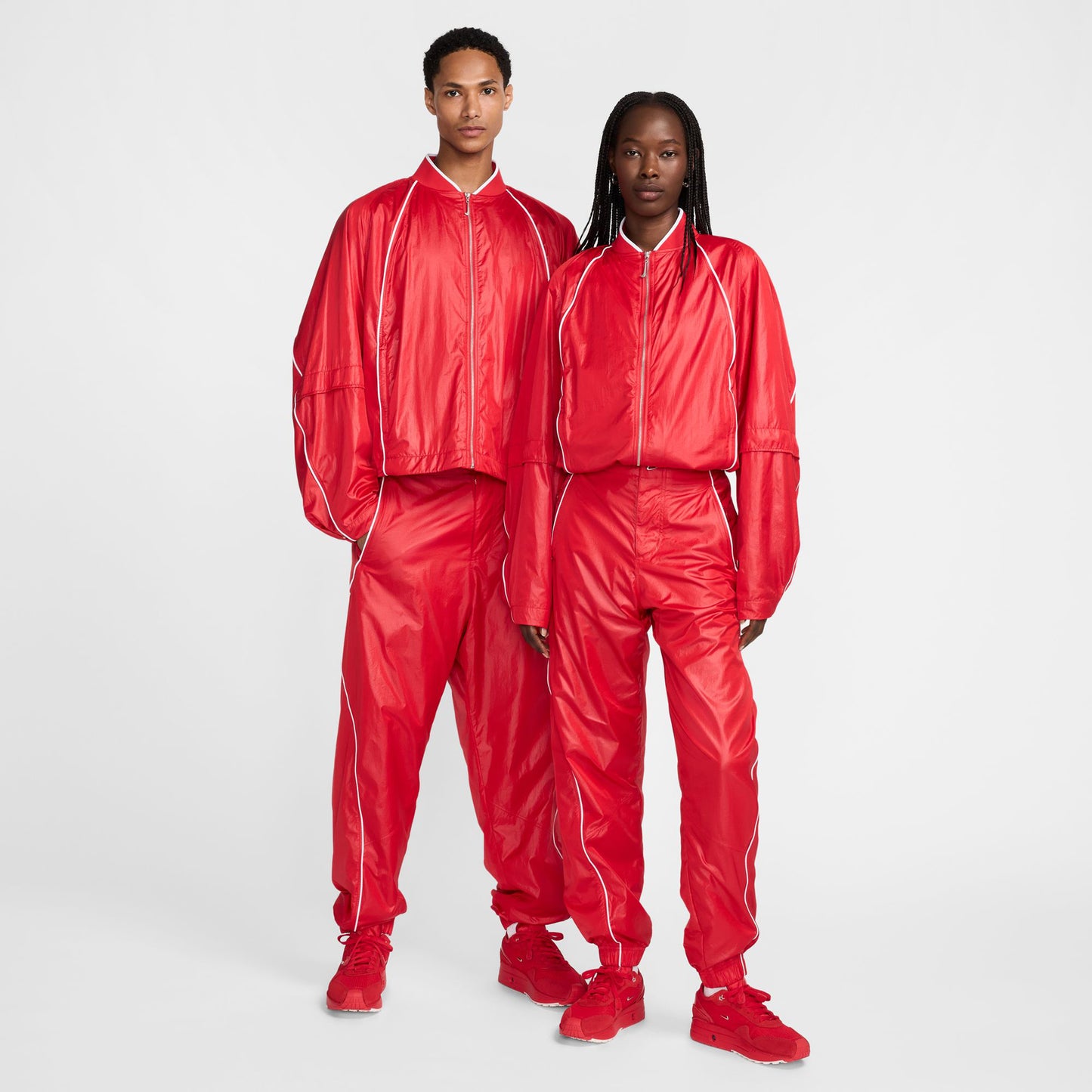 AS U NRG JACQUEMUS TRACK JKT / 642:MYSTIC RED/WHITE