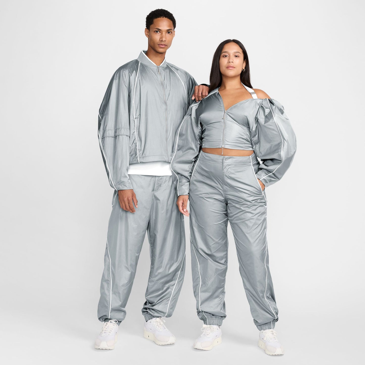 AS U NRG JACQUEMUS TRACK PANT / 073:PARTICLE GREY/WHITE