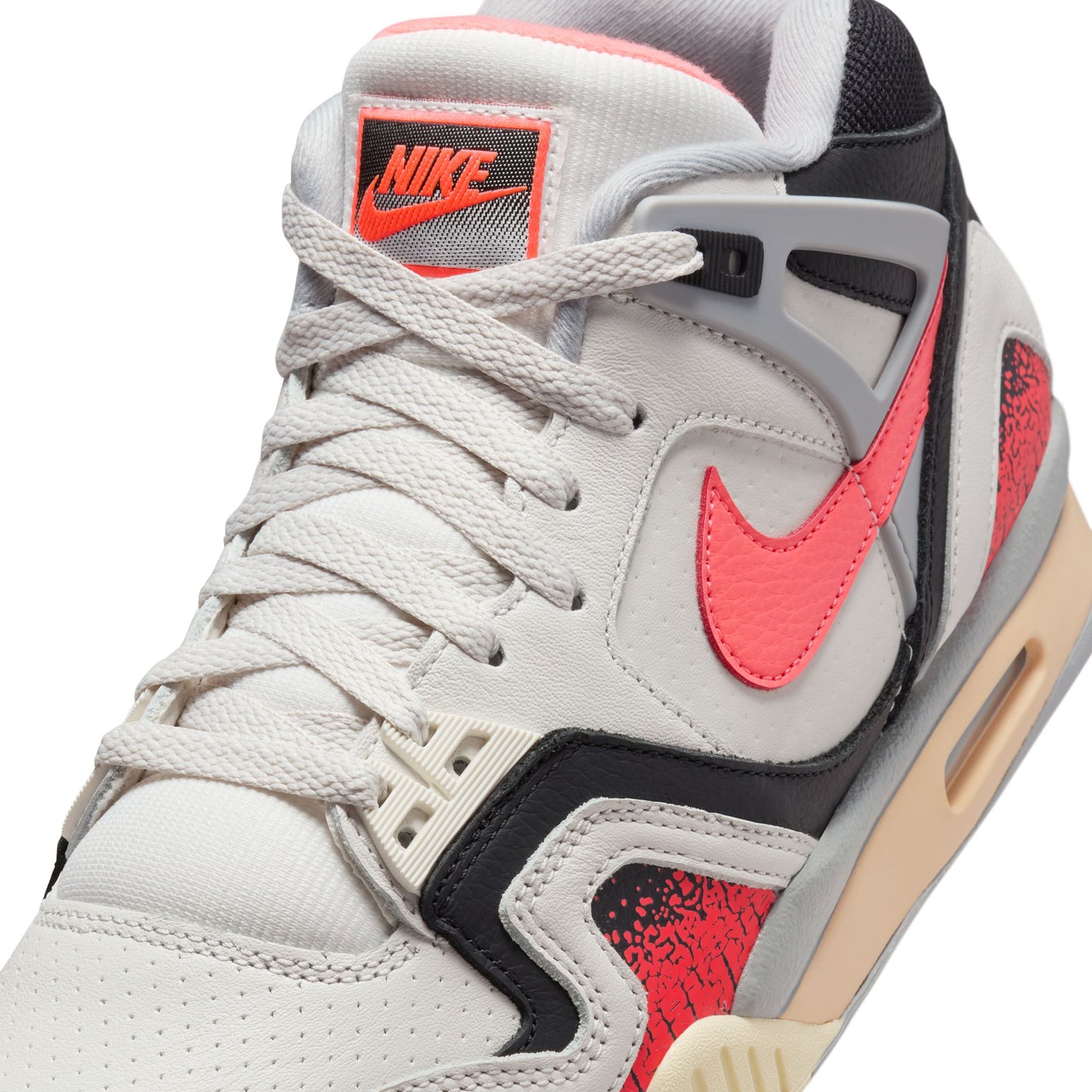 AIR TECH CHALLENGE II QS / 001:PHANTOM/HOT LAYA-BLACK