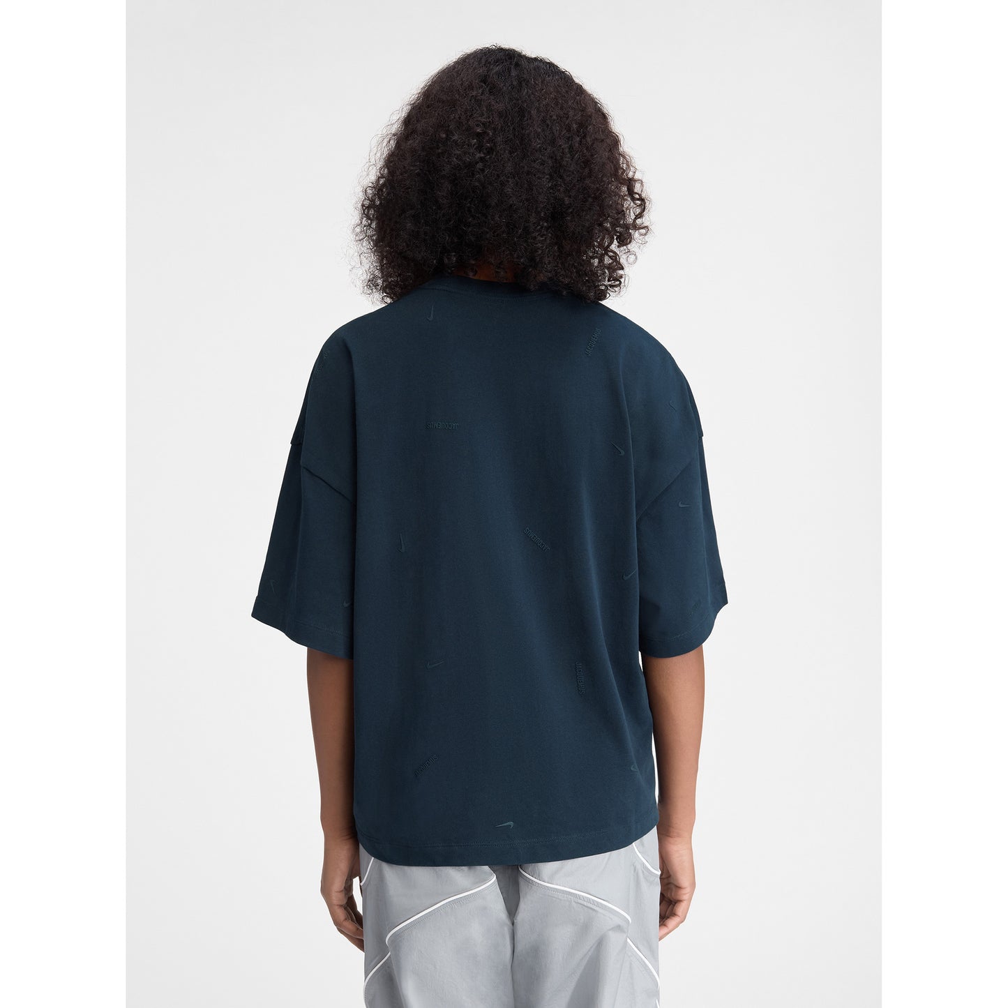 AS U NRG JACQUEMUS SS TEE / 475:DARK OBSIDIAN