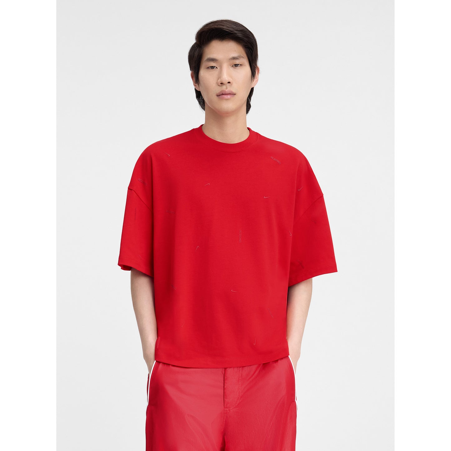 AS U NRG JACQUEMUS SS TEE / 611:UNIVERSITY RED