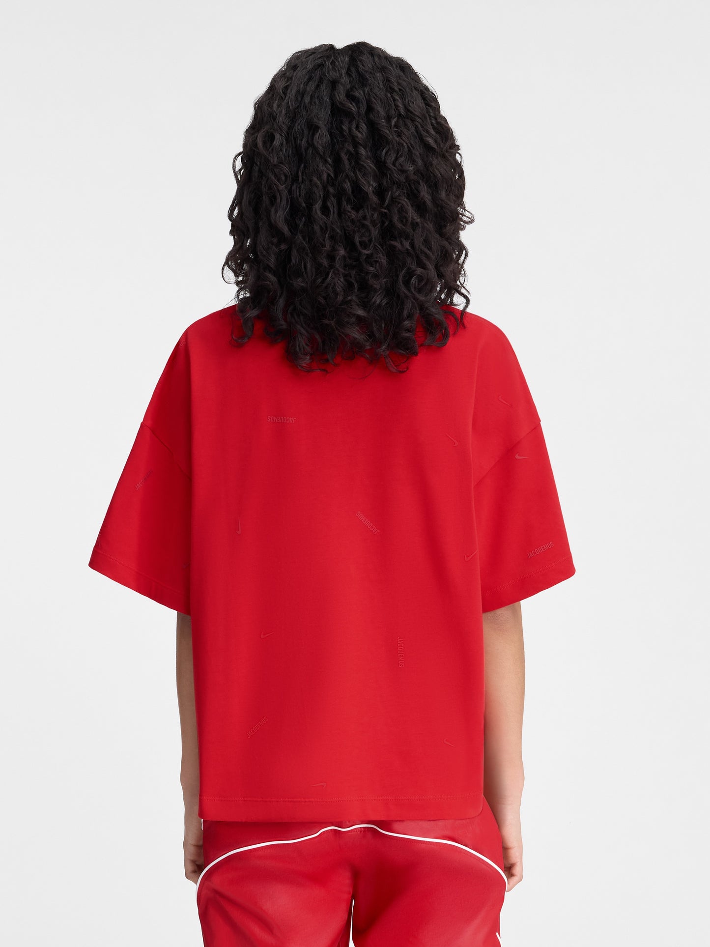 AS U NRG JACQUEMUS SS TEE / 611:UNIVERSITY RED