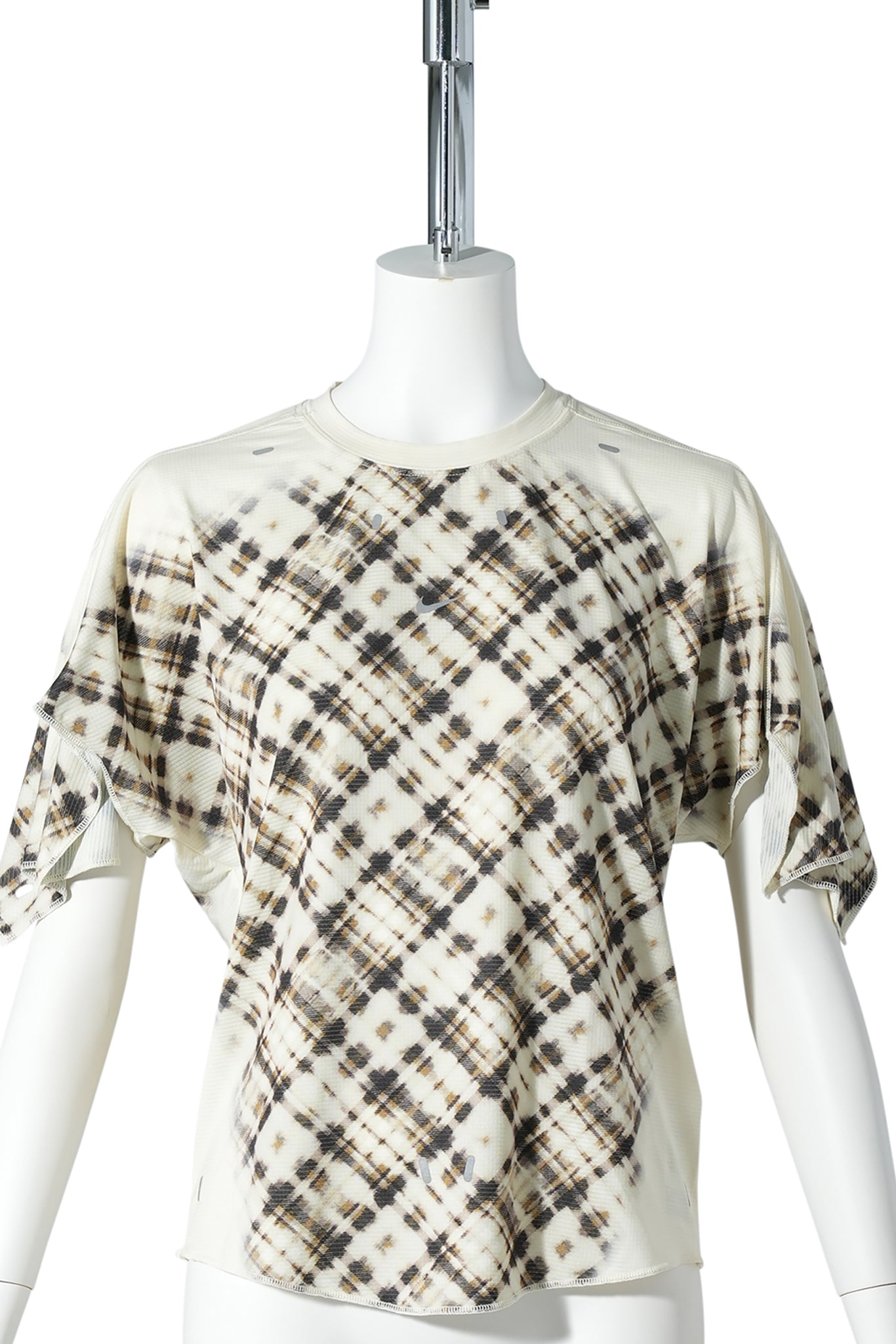 NIKE WOMEN’S NRG KNWLS STORM S/S TOP / 113:COCONUT MILK