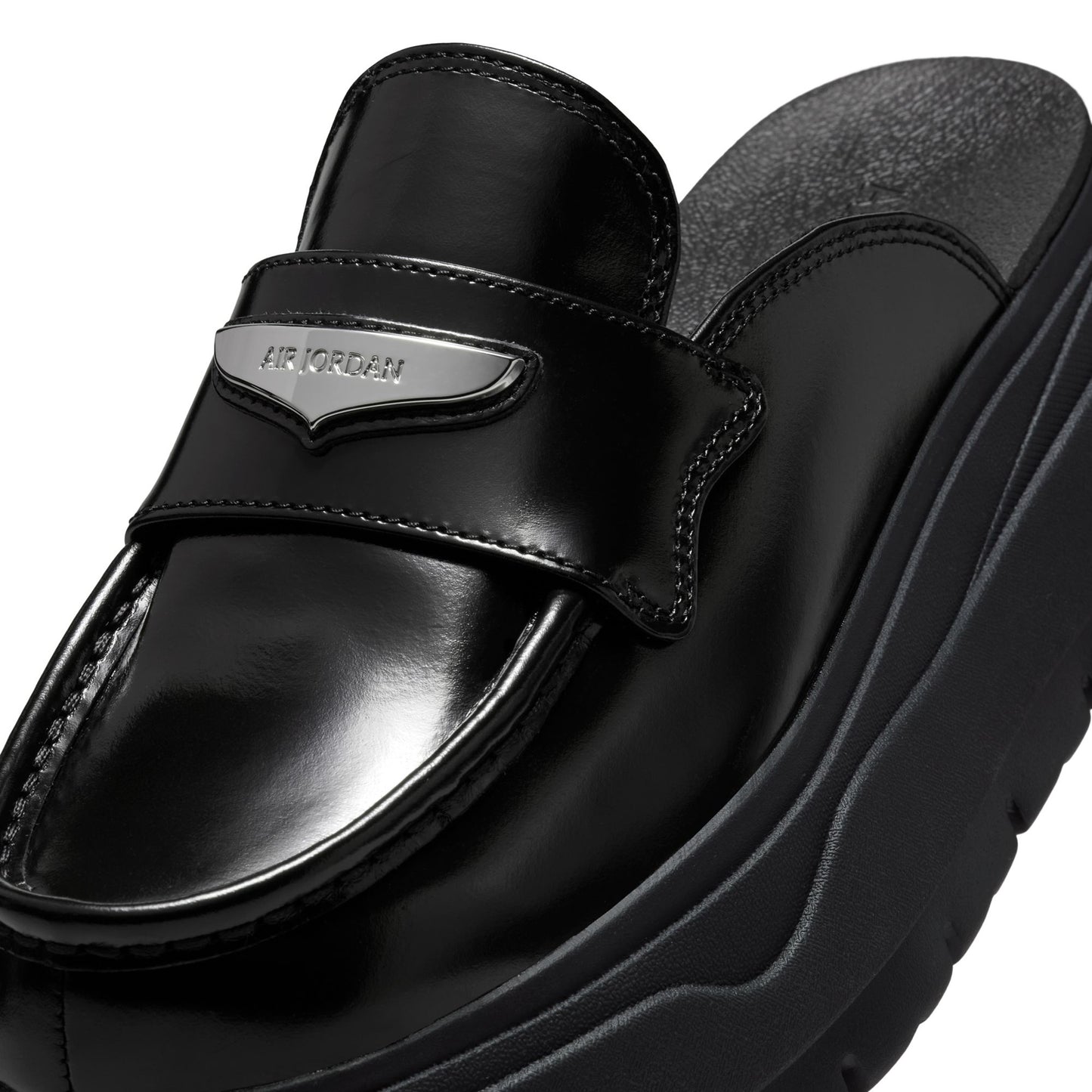 WMNS AIR JORDAN MULE / 001:BLACK/METALLIC SILVER