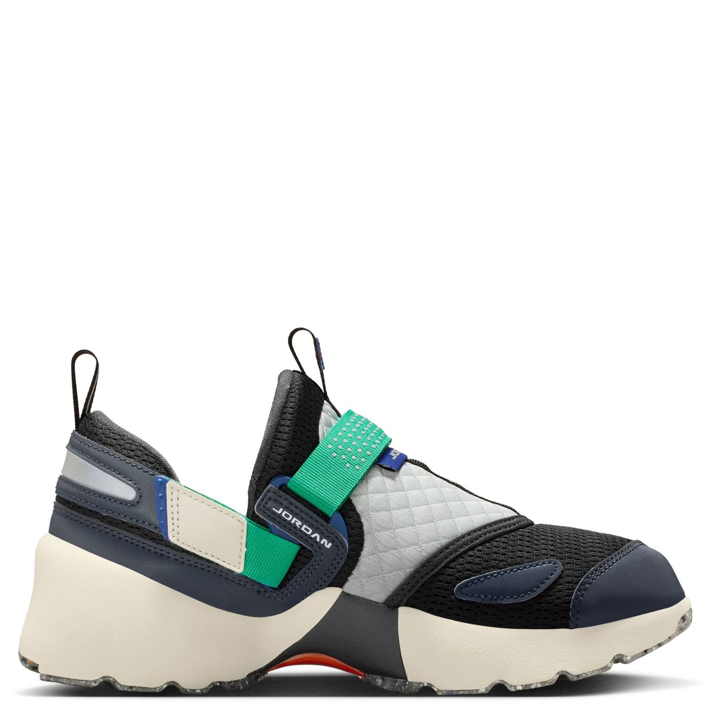 WMNS JORDAN TRUNNER LX RA / 001:BLACK/WHITE-COCONUT MILK