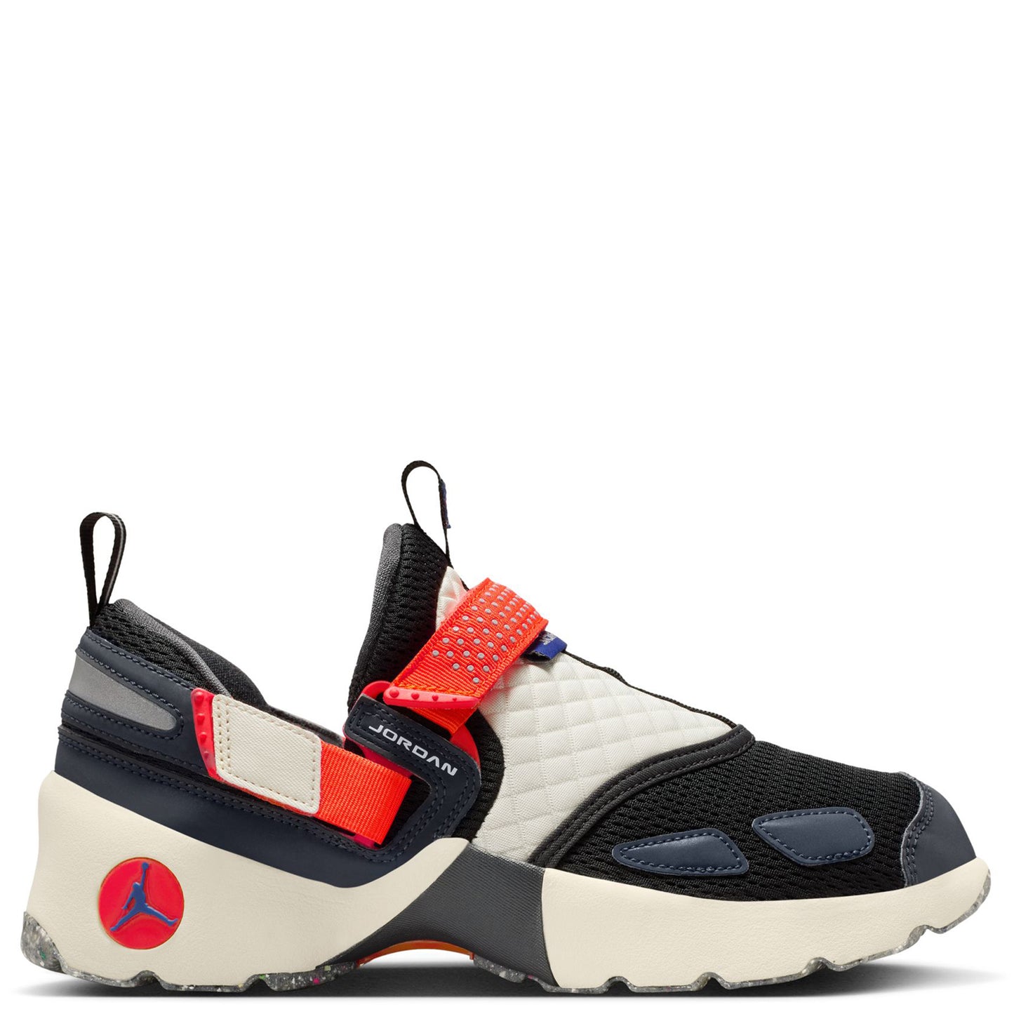 WMNS JORDAN TRUNNER LX RA / 001:BLACK/WHITE-COCONUT MILK