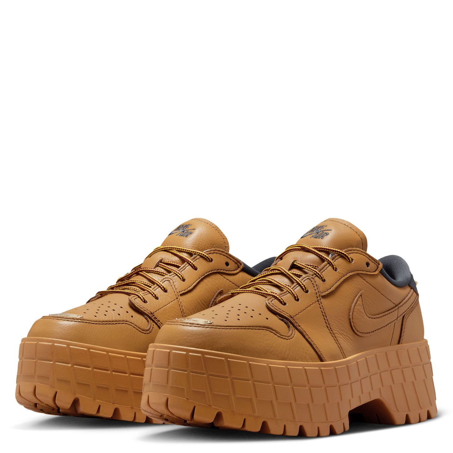 W AIR JORDAN 1 BROOKLYN LOW / 700:WHEAT/ANTHRACITE-TEAM RED