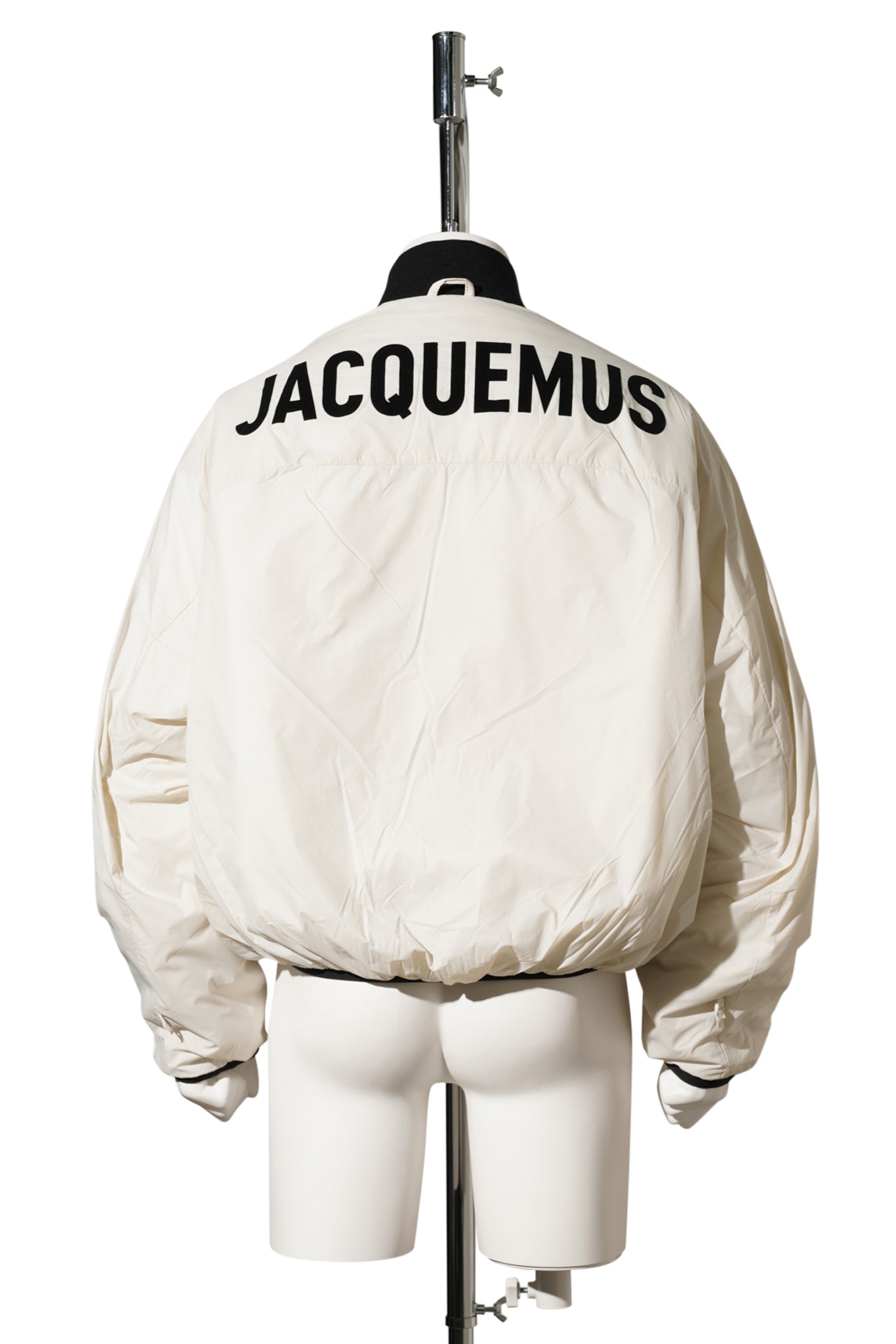 U NRG JACQUEMUS GTX 2N1 JKT / 010:BLACK/LT OREWOOD BRN