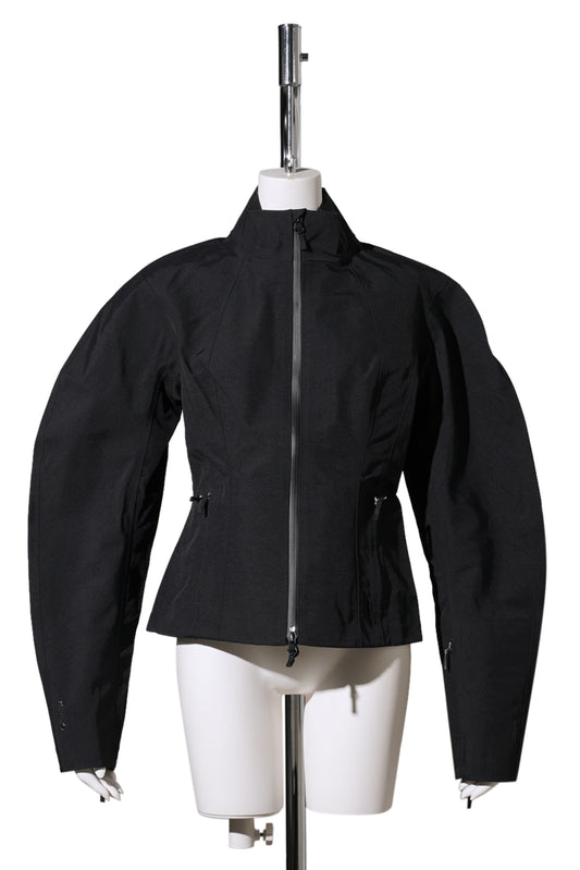 W NRG JACQUEMUS GTX JKT / 010:BLACK