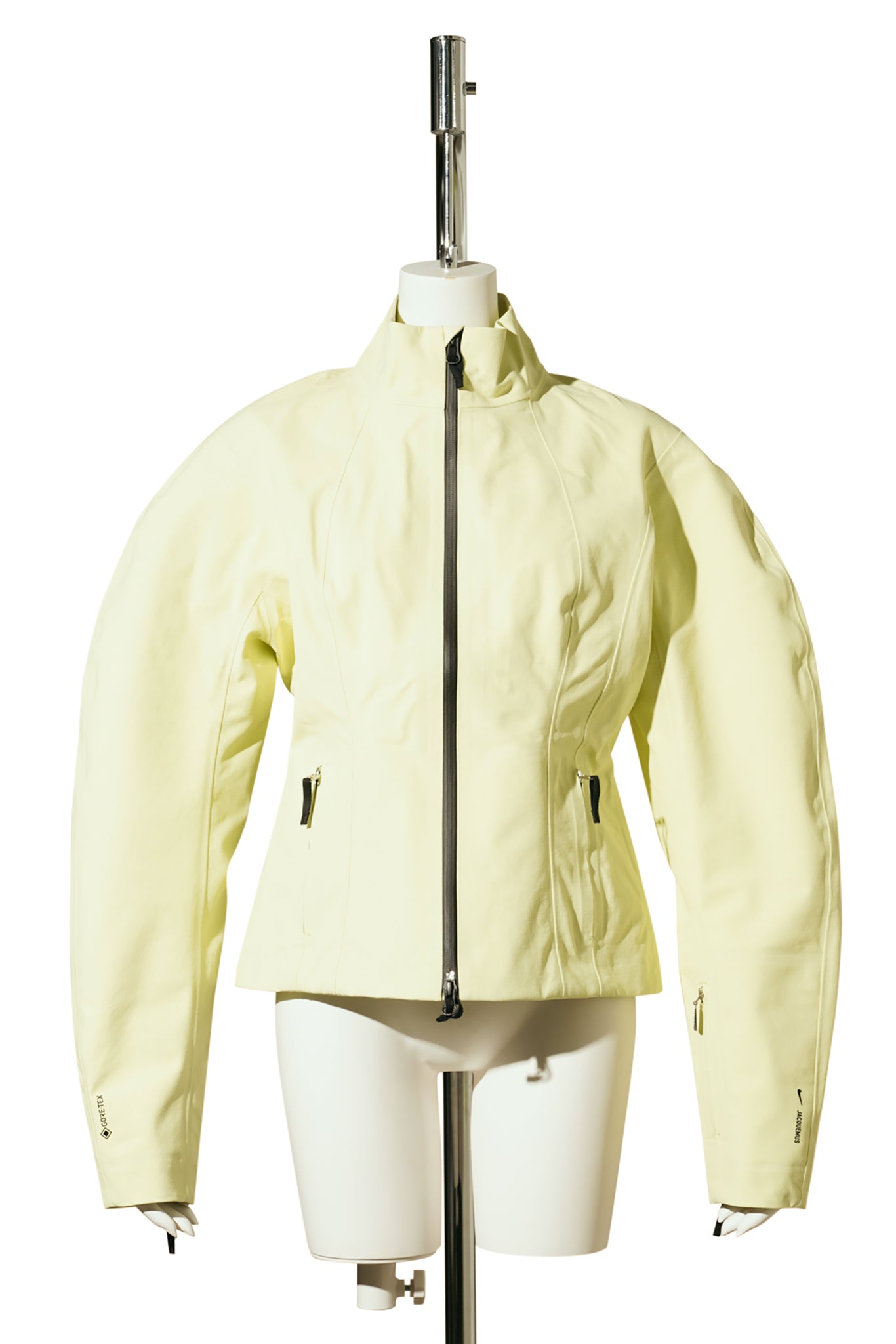 W NRG JACQUEMUS GTX JKT / 868:CITRON TINT