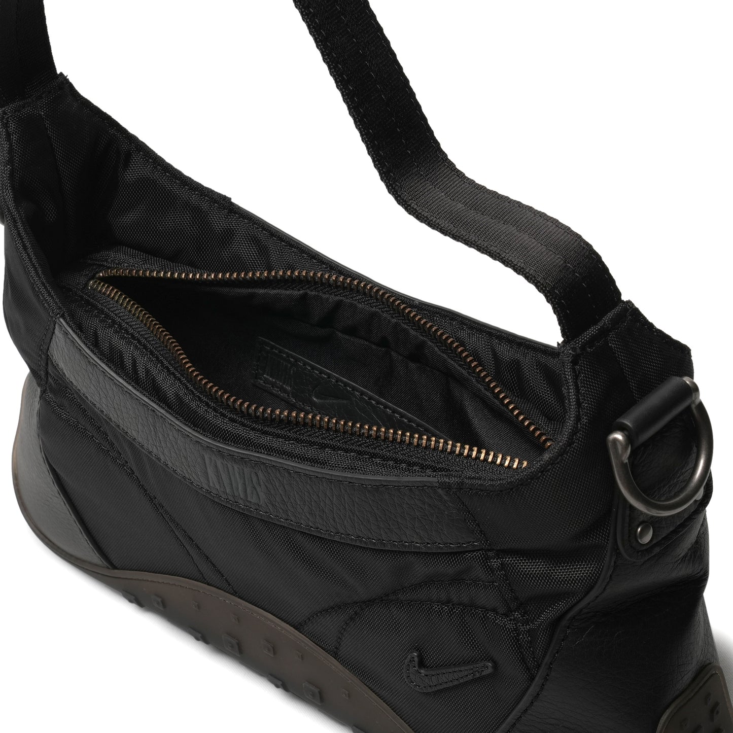NIKE WOMEN’S NRG KNWLS RAZR RUN BAG / BLACK/BLACK/BLACK