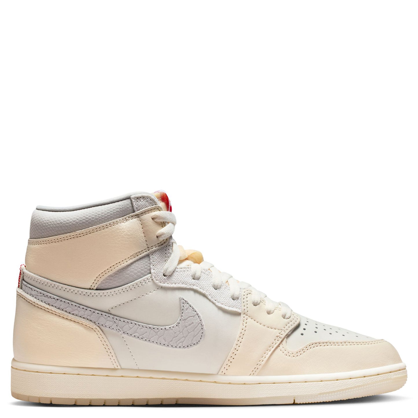 AIR JORDAN 1 RETRO HIGH OG / 100:SAIL/UNIVERSITY RED-PALE IVORY