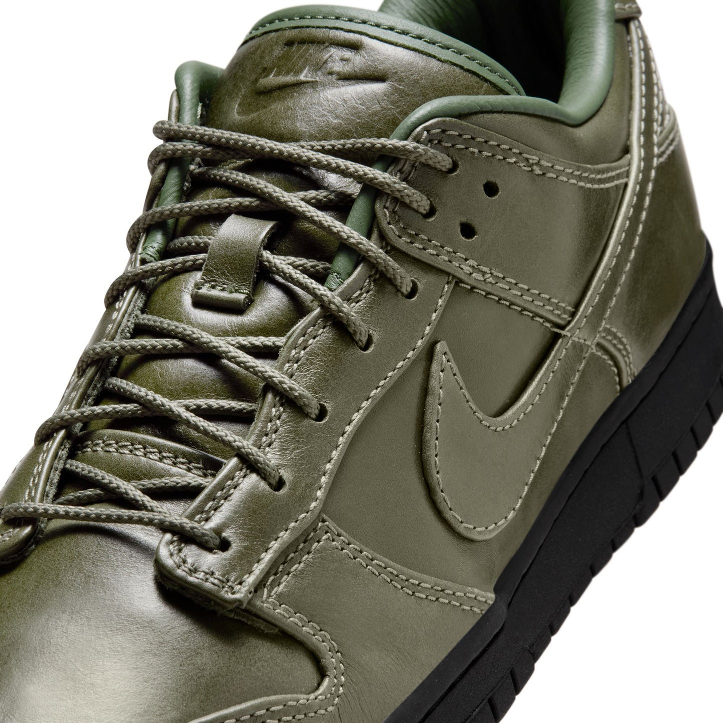 NIKE DUNK LOW RETRO PRM QS / 300:ARMY OLIVE/ARMY OLIVE-BLACK