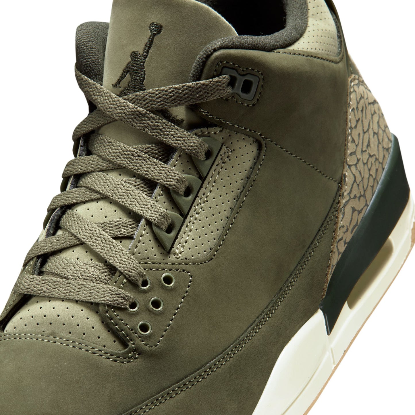 AIR JORDAN 3 RETRO / 202:MEDIUM OLIVE/SEQUOIA
