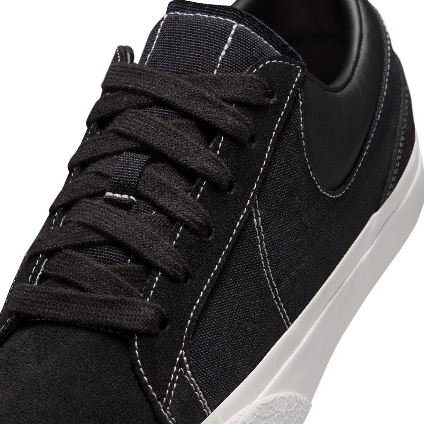 NIKE BLAZY / 001:BLACK/BLACK-SAIL-WHITE