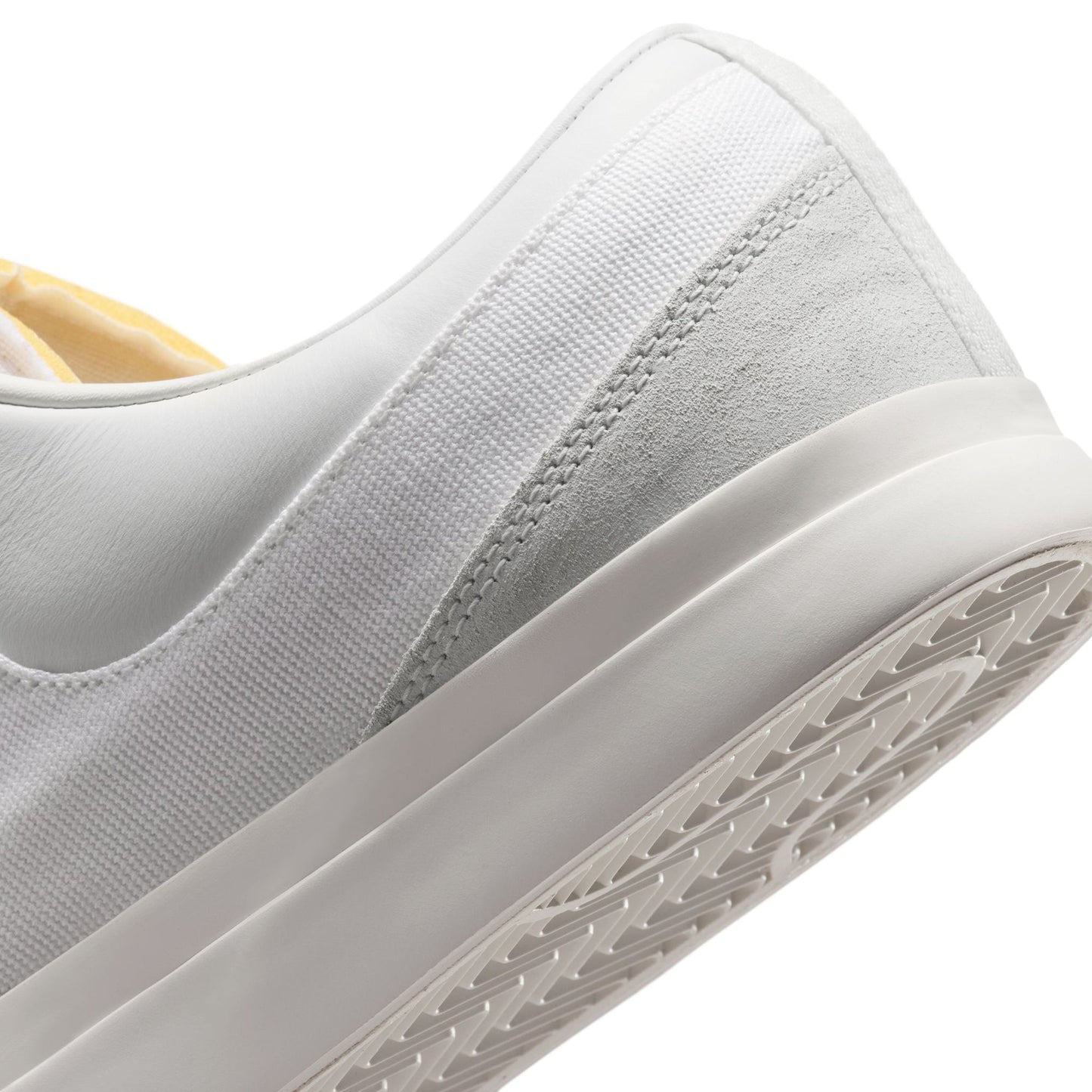 NIKE BLAZY / 100:WHITE/SUMMIT WHITE-SAIL