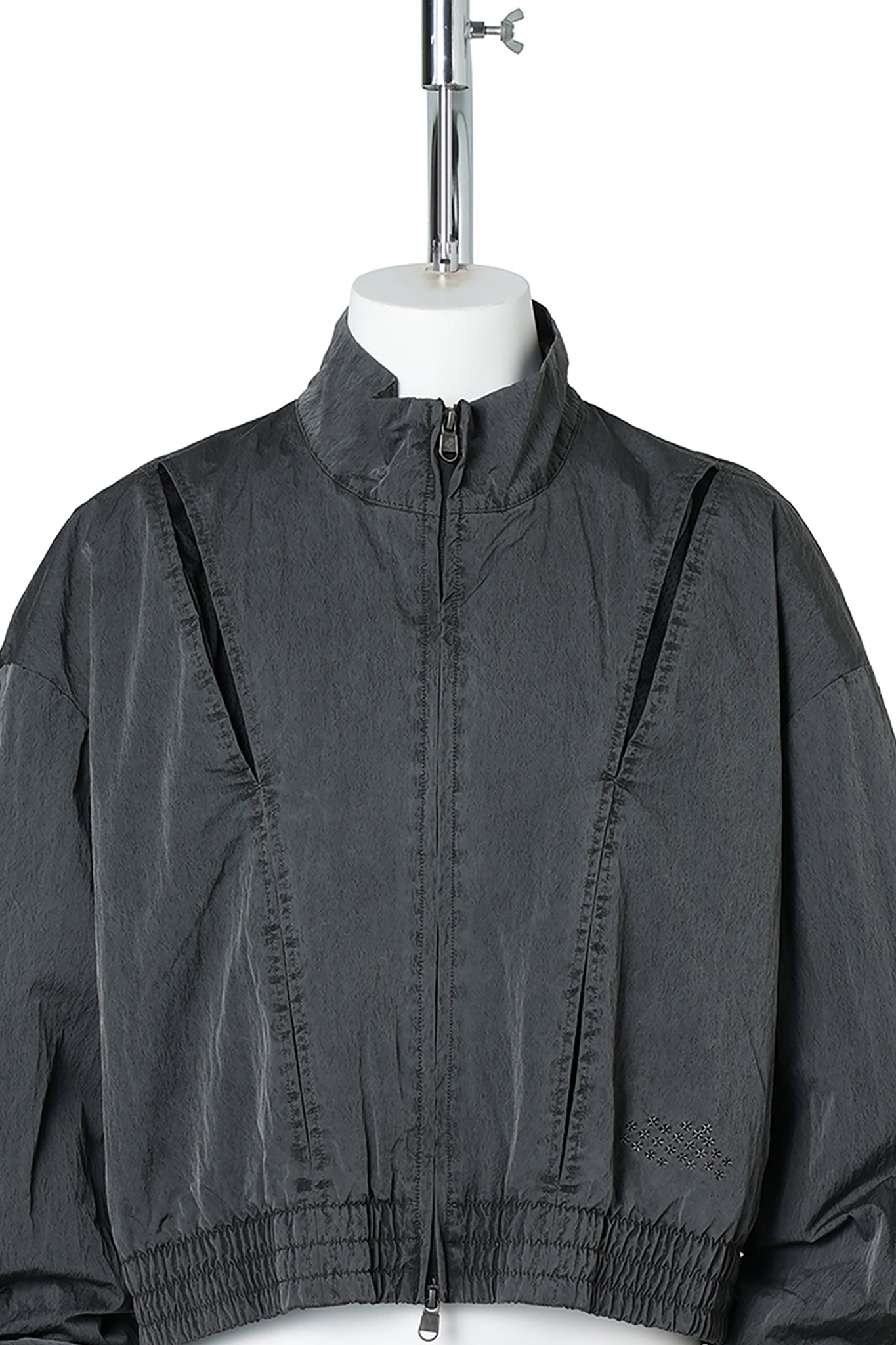 JORDAN IH CROPPED TRACK JACKET / 010:BLACK/DK SMOKE GREY