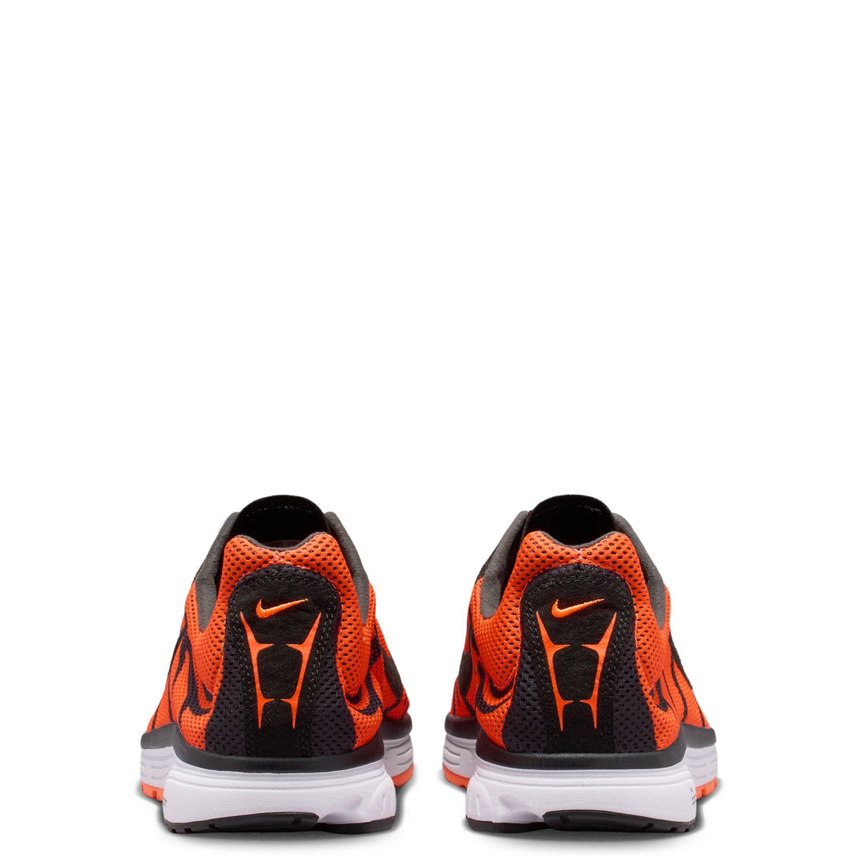 ZOOM STREAK 3 / 800:TOTAL ORANGE/BLACK-WHITE