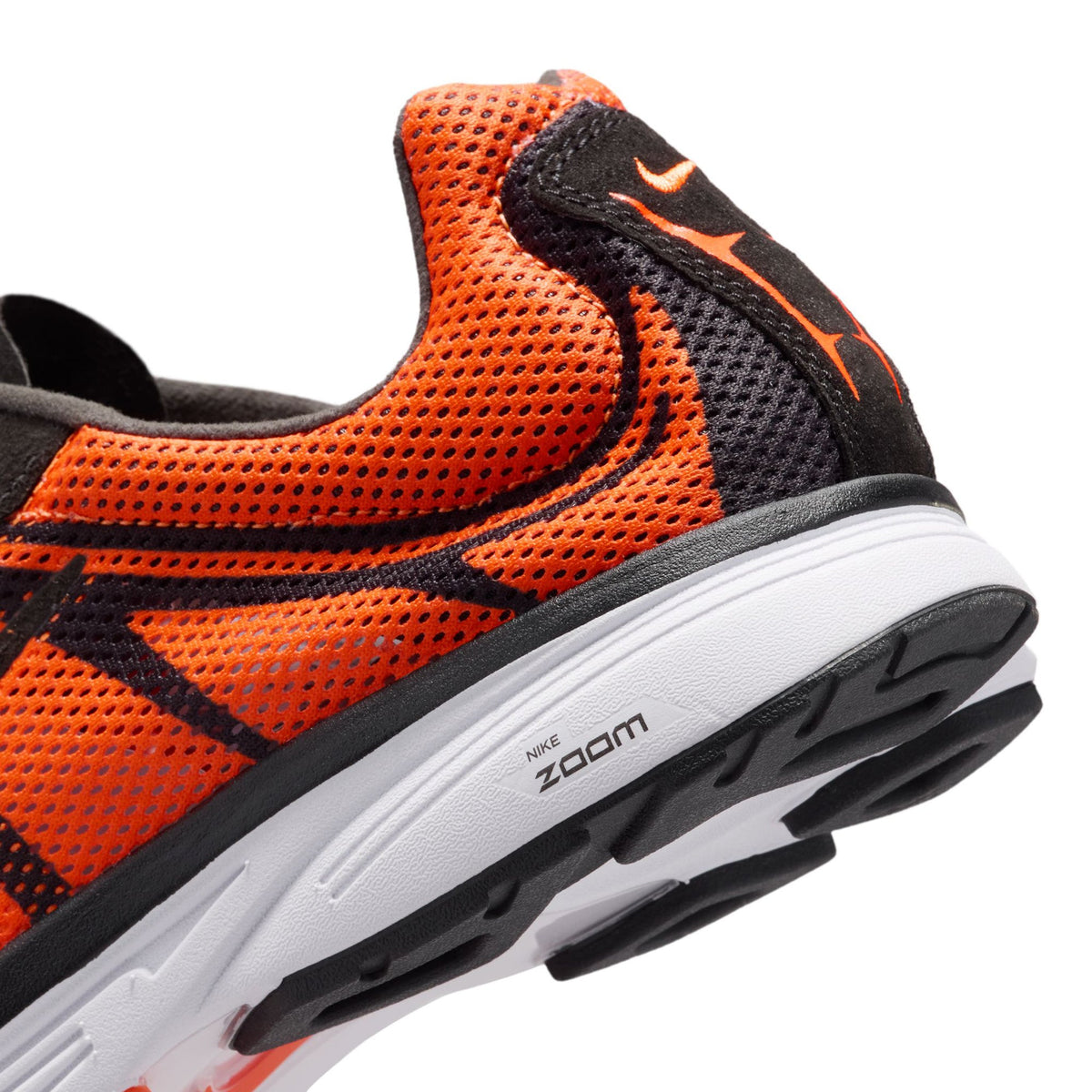 ZOOM STREAK 3 / 800:TOTAL ORANGE/BLACK-WHITE