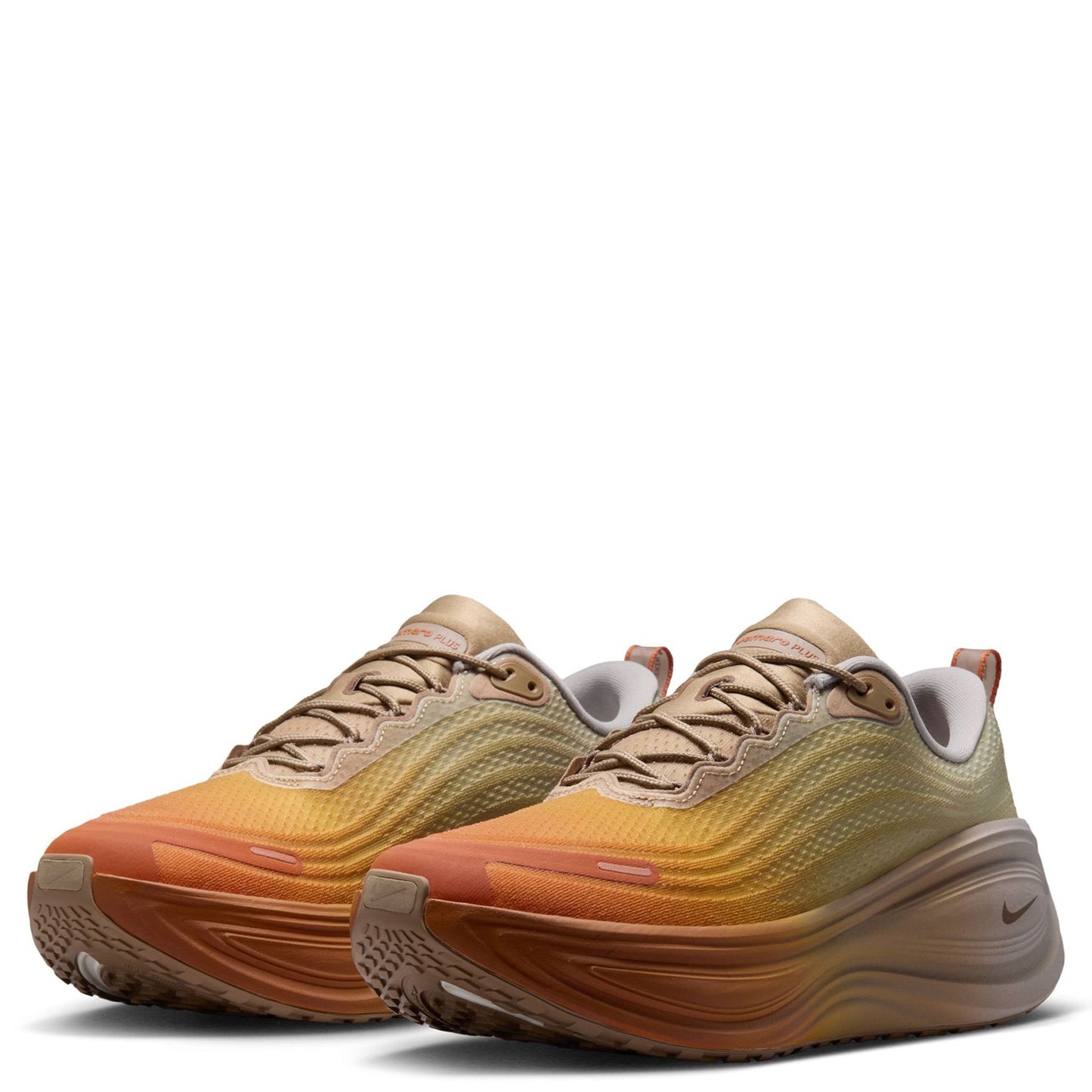 NIKE VOMERO PLUS QS / 200:DESERT CAMO/YUKON BROWN