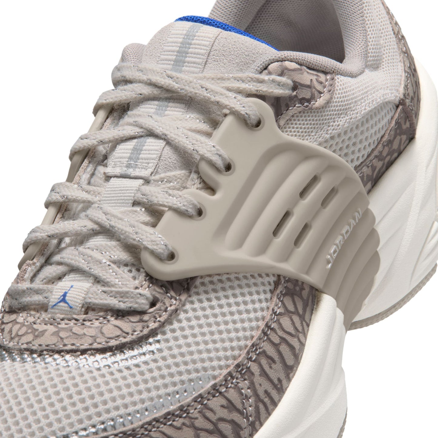 WMNS JORDAN TRUNNER O/S / 001:GAMMA GREY/OLD ROYAL