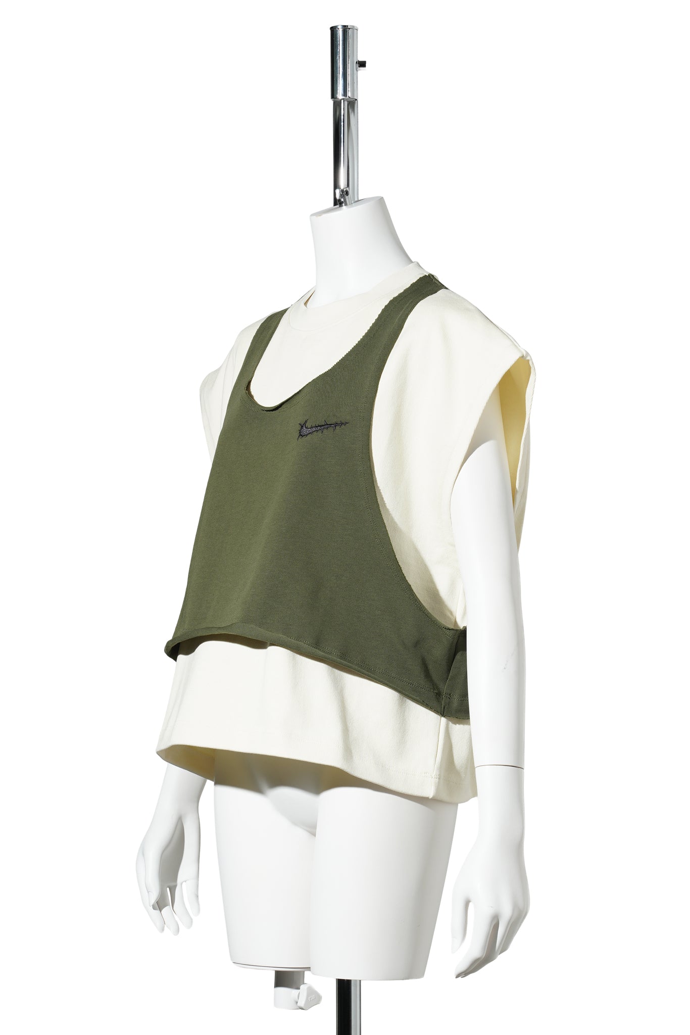 WOMEN’S JORDAN TEY S/S TOP SP / 133:COCONUT MILK/ROUGH GREEN/BLACK