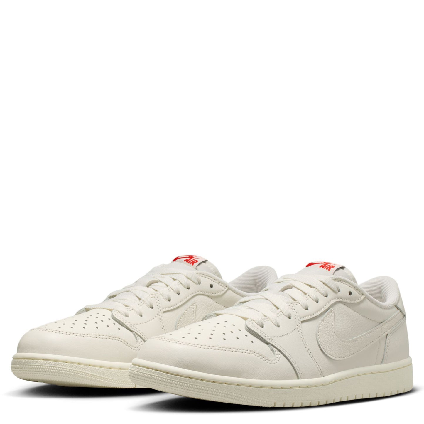 AIR JORDAN 1 RETRO LOW OG / 100:SAIL/SAIL-UNIVERSITY RED