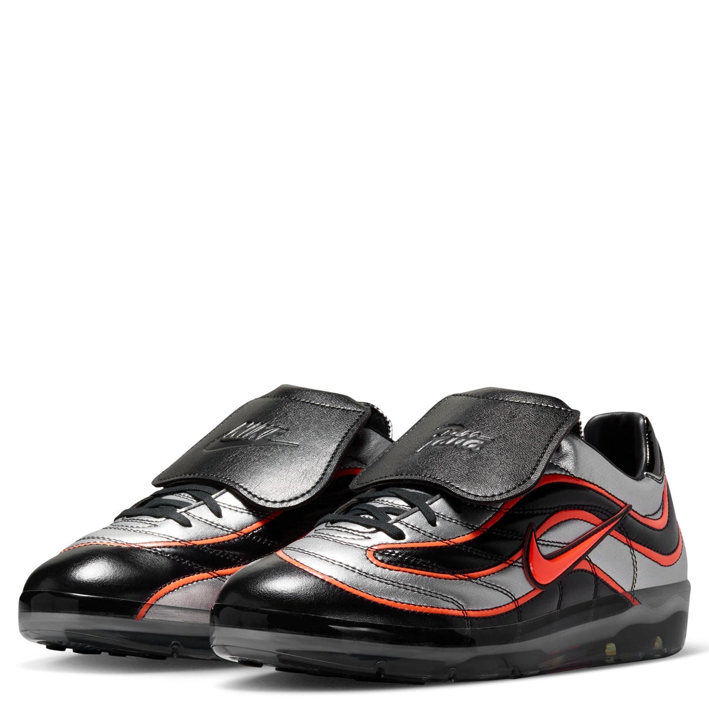 Netherlands x Patta NIKE CRYO SHOT PT / 001:METALLIC SILVER/HYPER CRIMSON