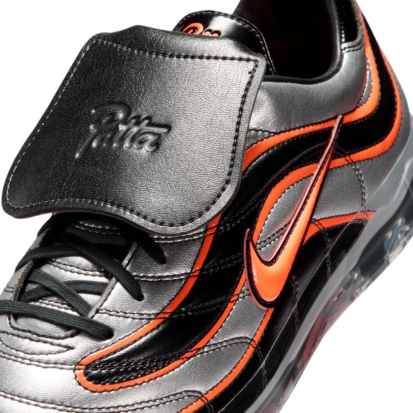 Netherlands x Patta NIKE CRYO SHOT PT / 001:METALLIC SILVER/HYPER CRIMSON