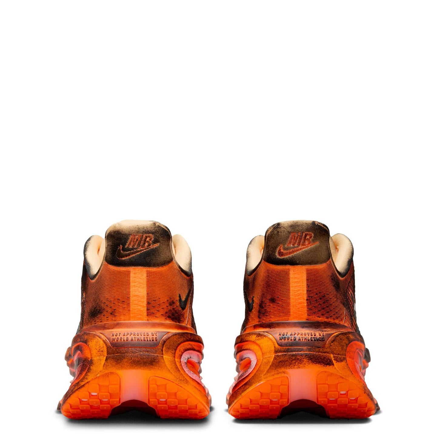 NIKE VOMERO PREMIUM MB SP / 800:TOTAL ORANGE/BLACK