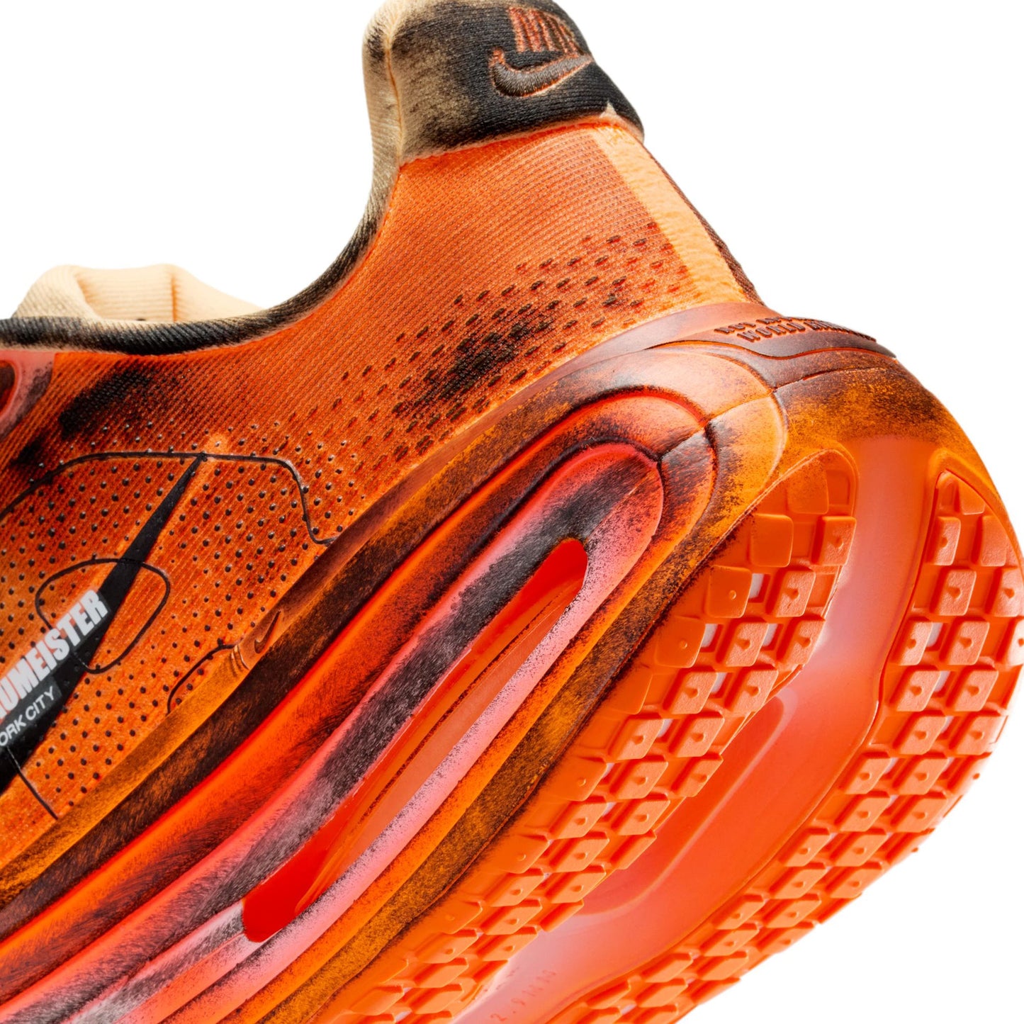NIKE VOMERO PREMIUM MB SP / 800:TOTAL ORANGE/BLACK