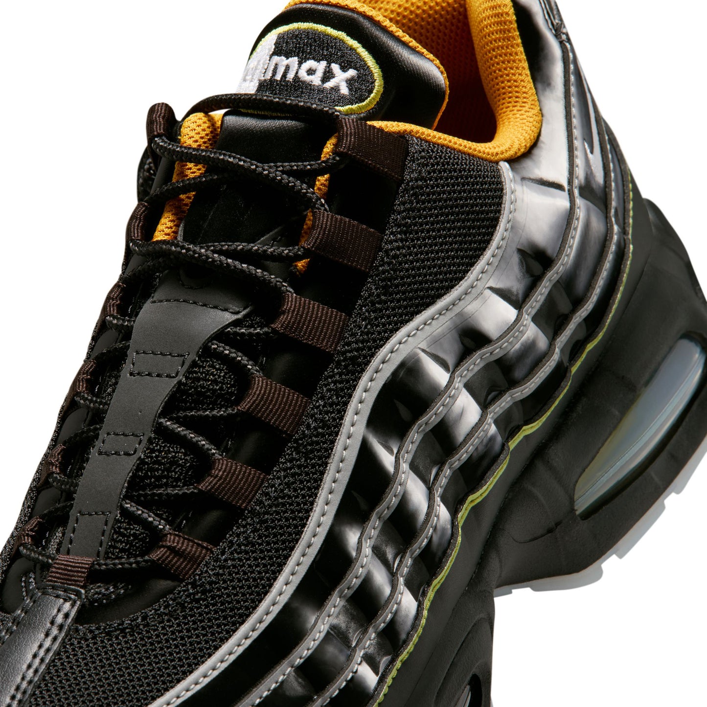 NIKE AIR MAX 95 BIG BUBBLE SE / 010:BLACK/WHITE-GOLD LEAF-PEAR