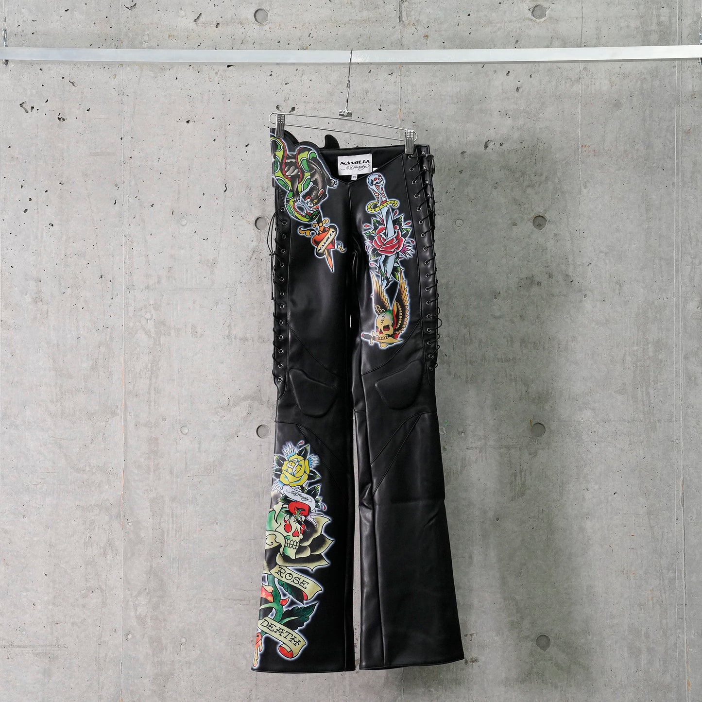 DAGGER PANTS / BLACK