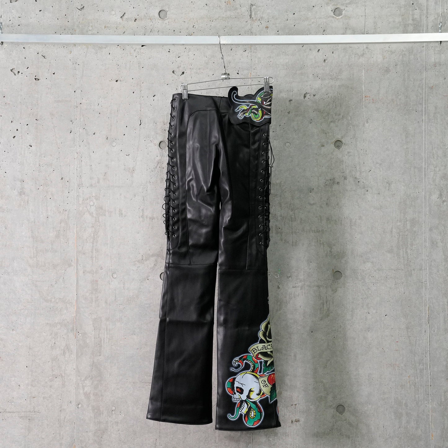 DAGGER PANTS / BLACK