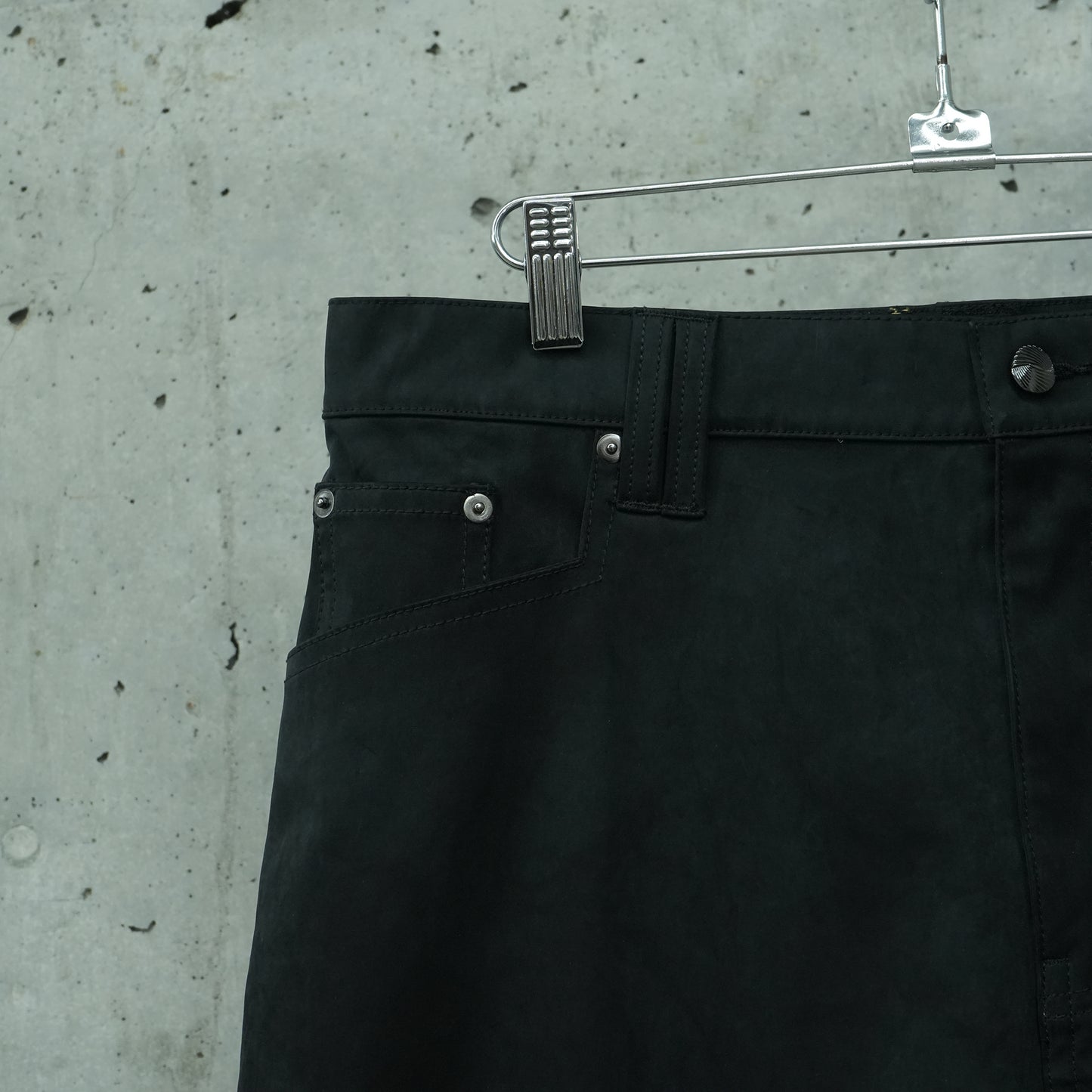 ANTONIO STAINED CARPENTER PANTS / EUPHORIC BLACK