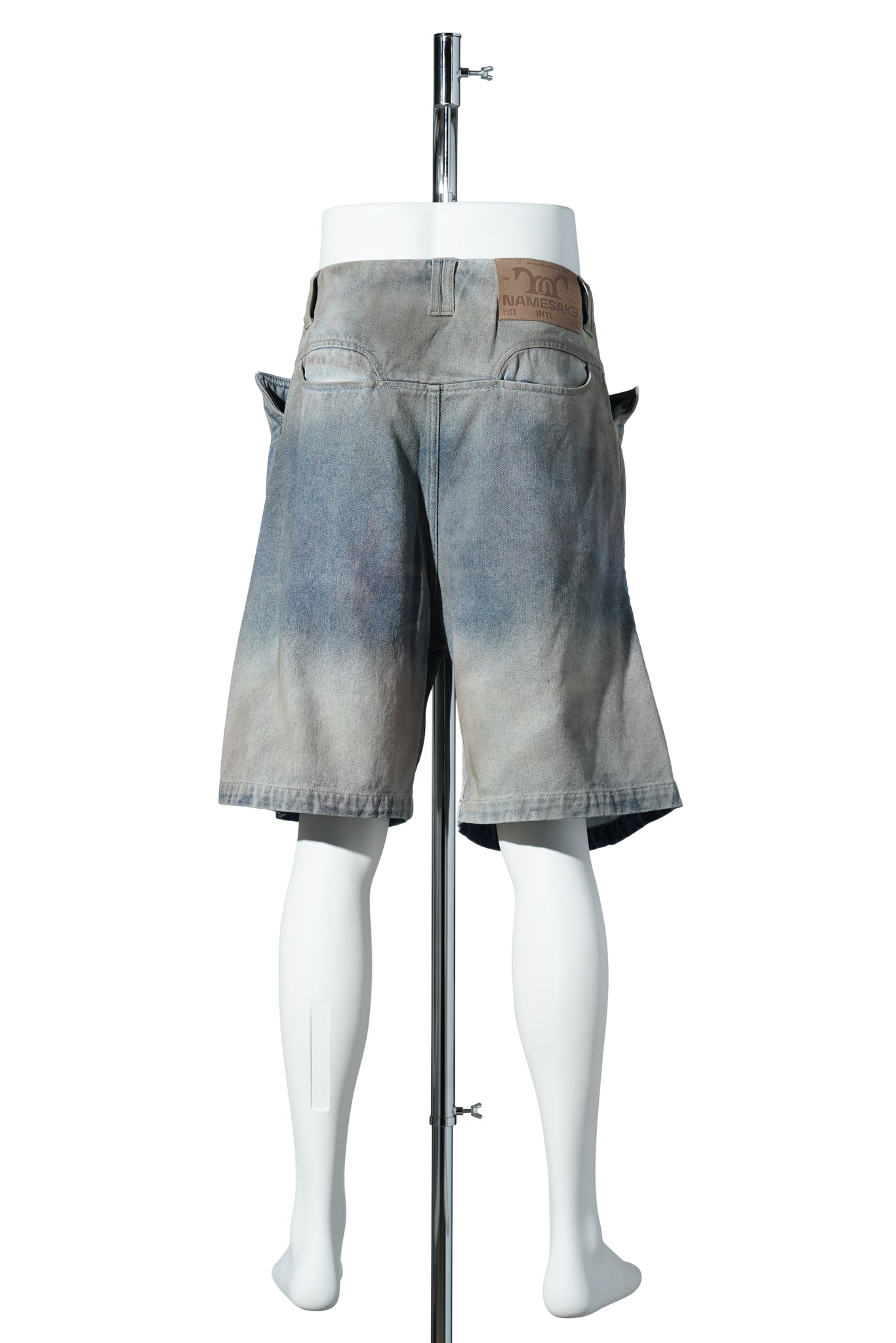 NATRON CROSS JEAN SHORTS / MIRROR LAKE BLUE