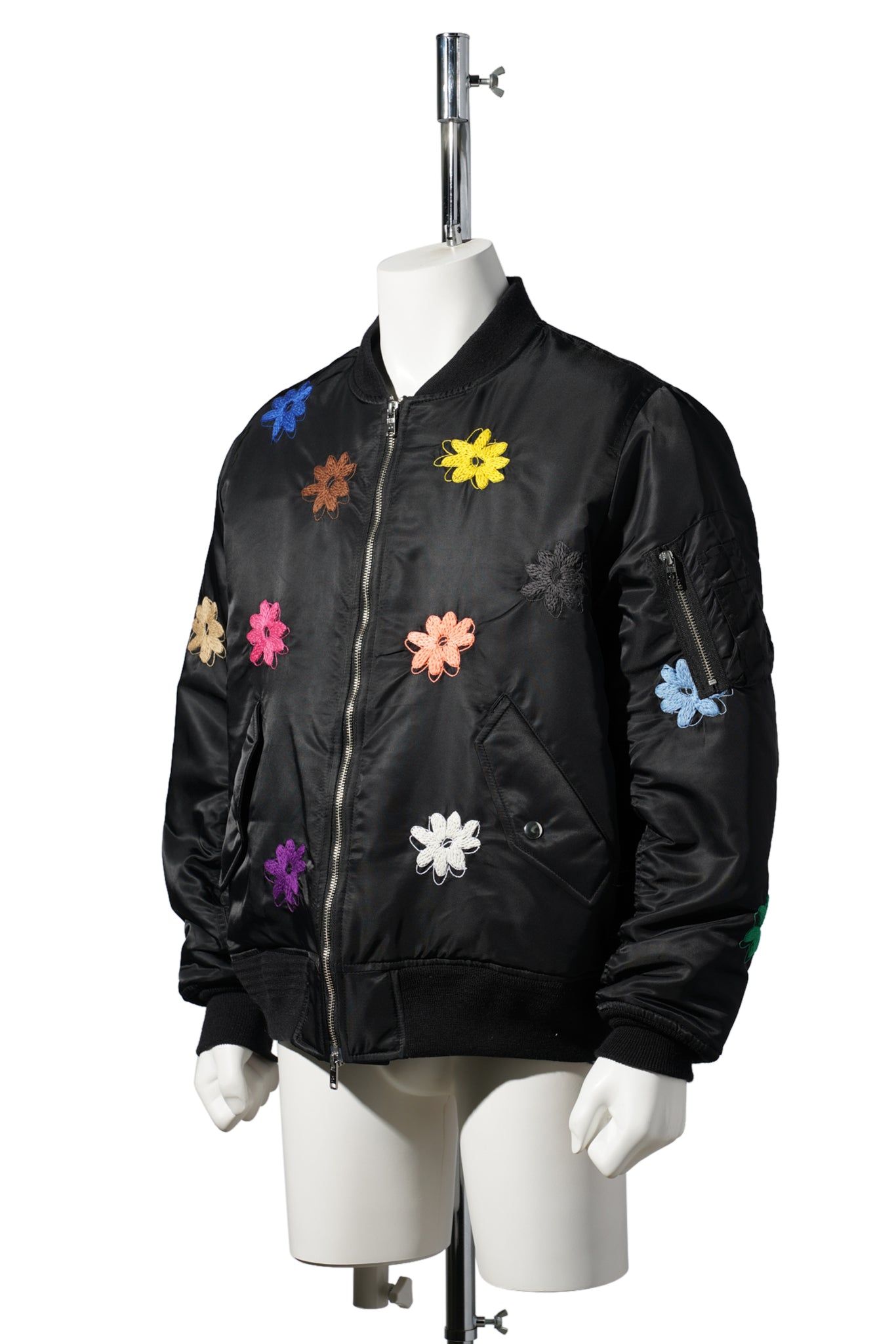 FLOWER EMBROIDERY FLIGHT JACKET / BLACK/MIX