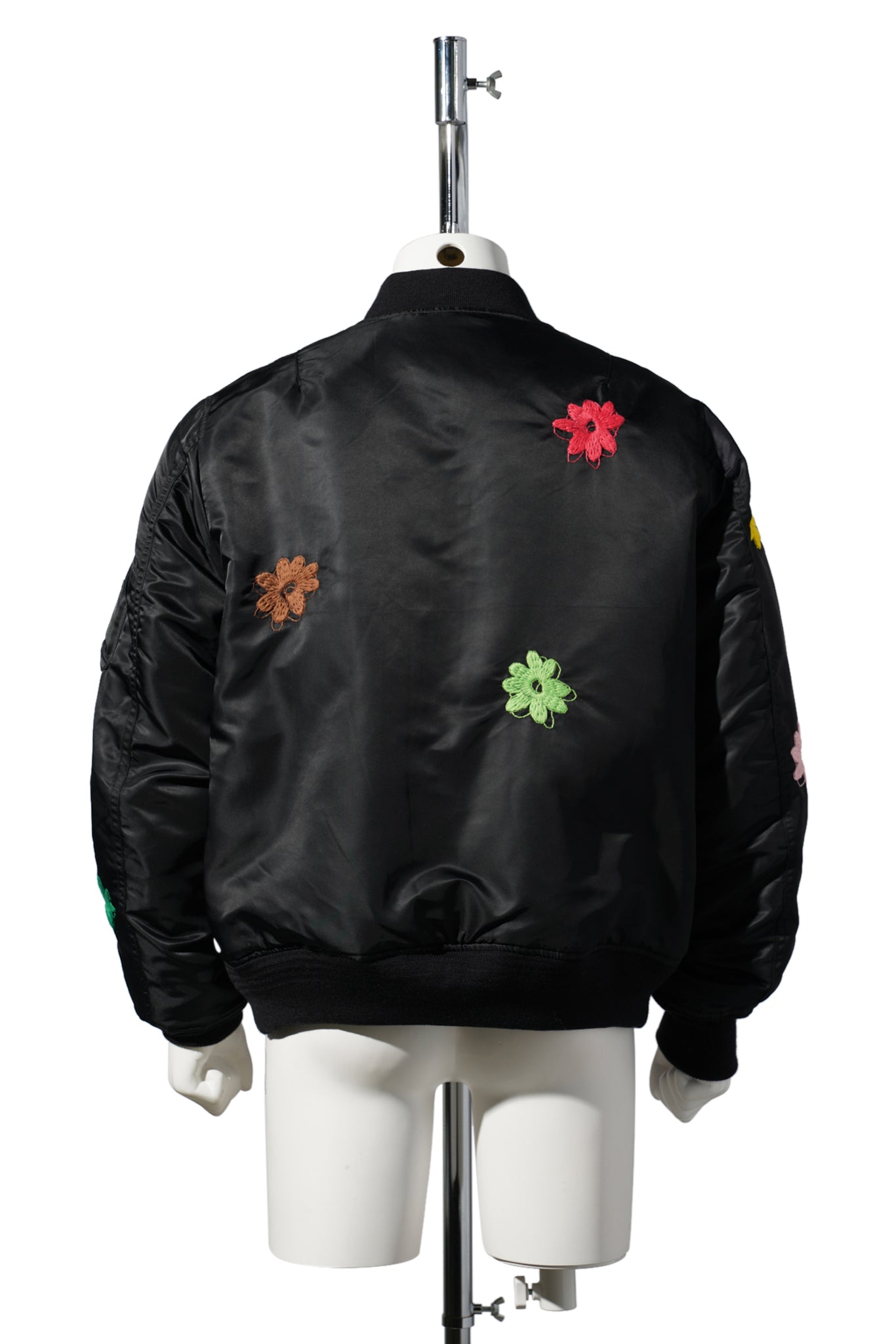 FLOWER EMBROIDERY FLIGHT JACKET / BLACK/MIX