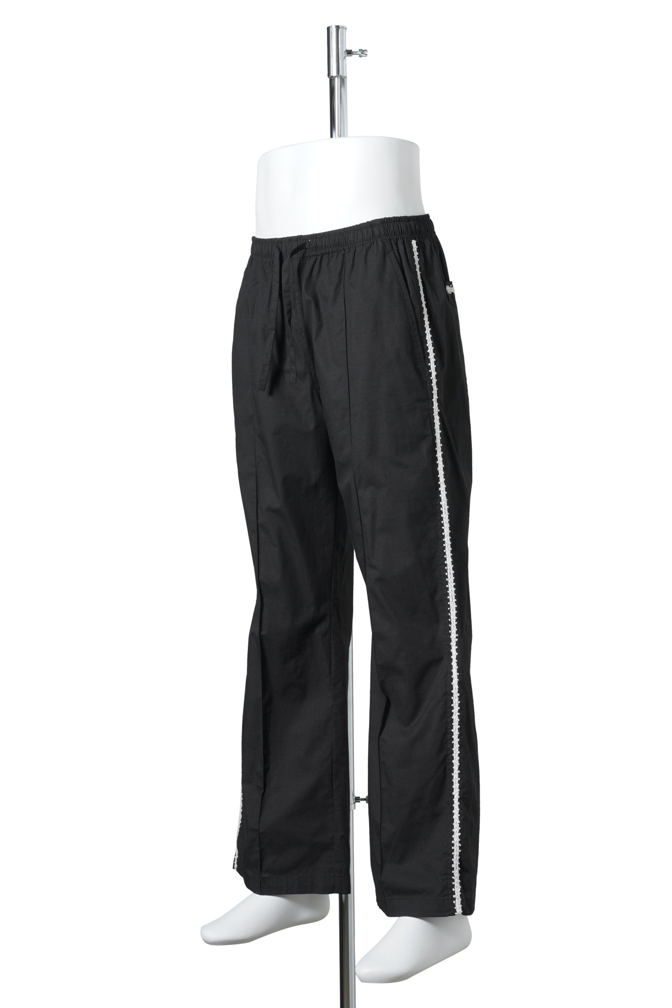 TRIM EMBROIDERY PANTS / BLACK
