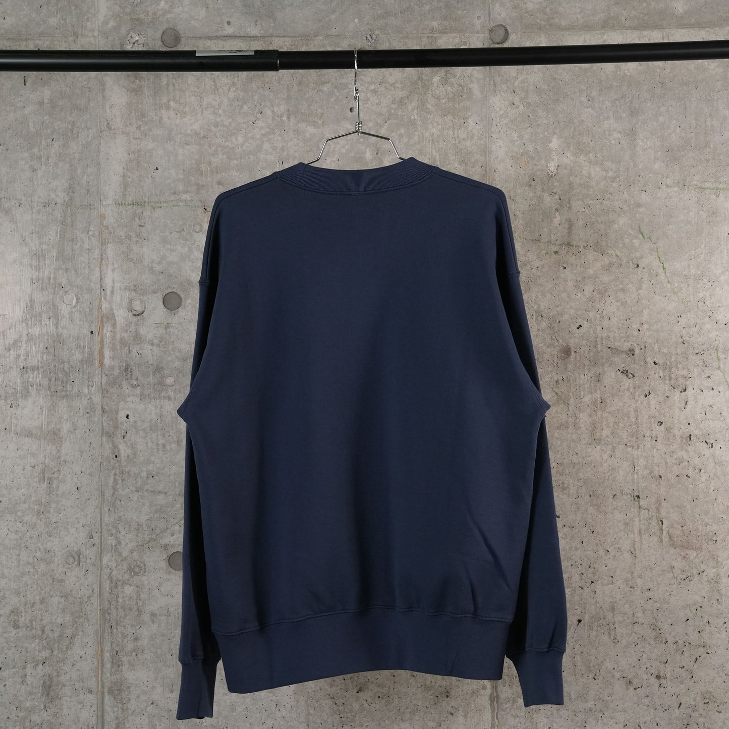 HARD FEELINGS CREW NECK SWEAT / NAVY