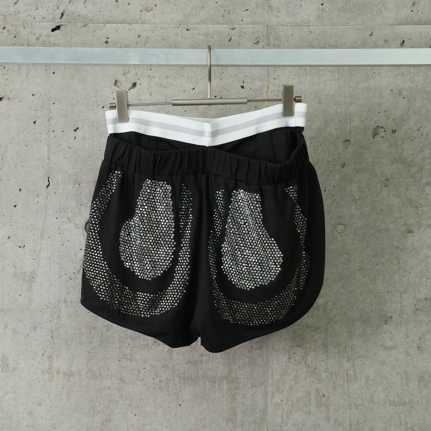 RHINESTONES SHORTS / BLACK