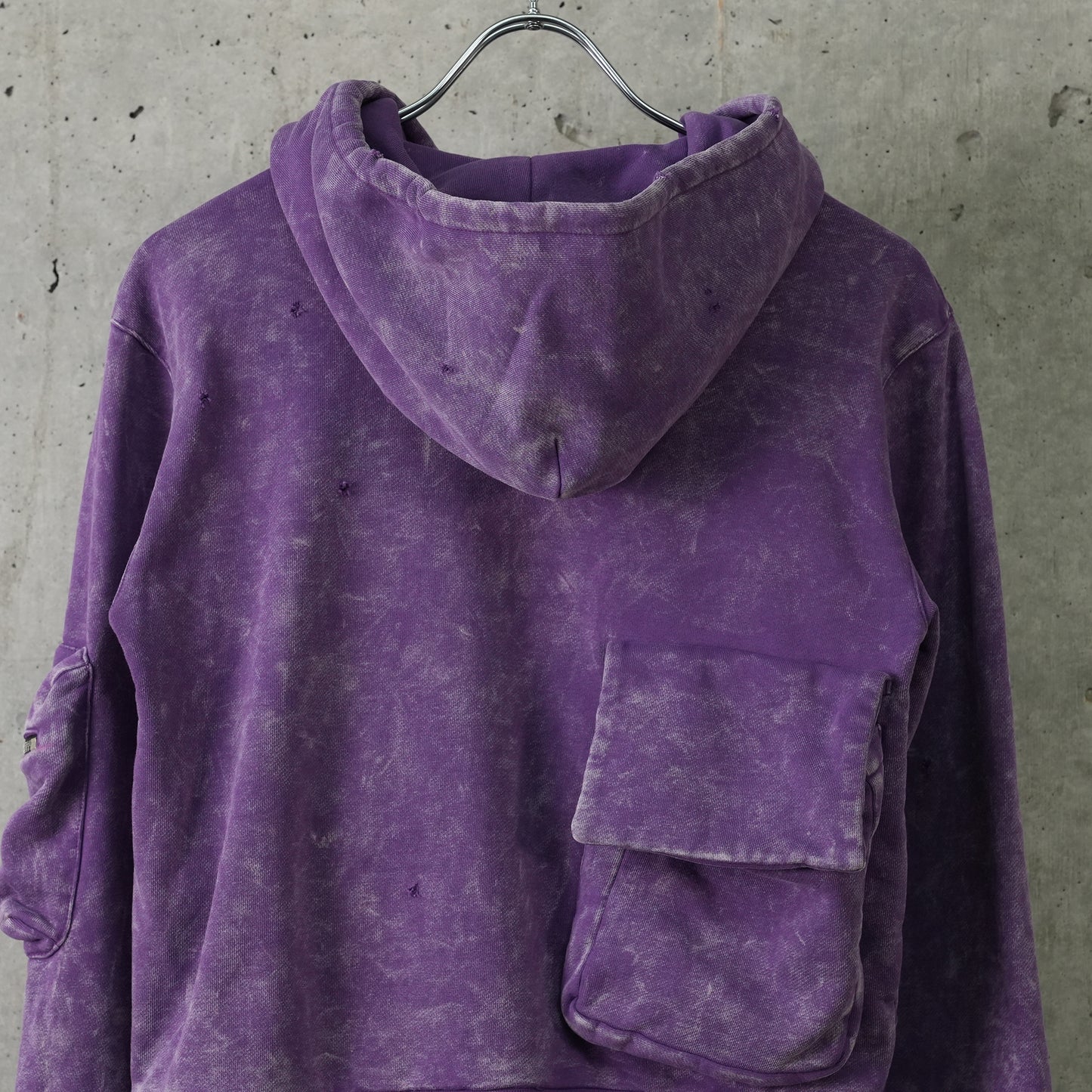 CAMPING CROPPED CARGO HOODIE / LILAC