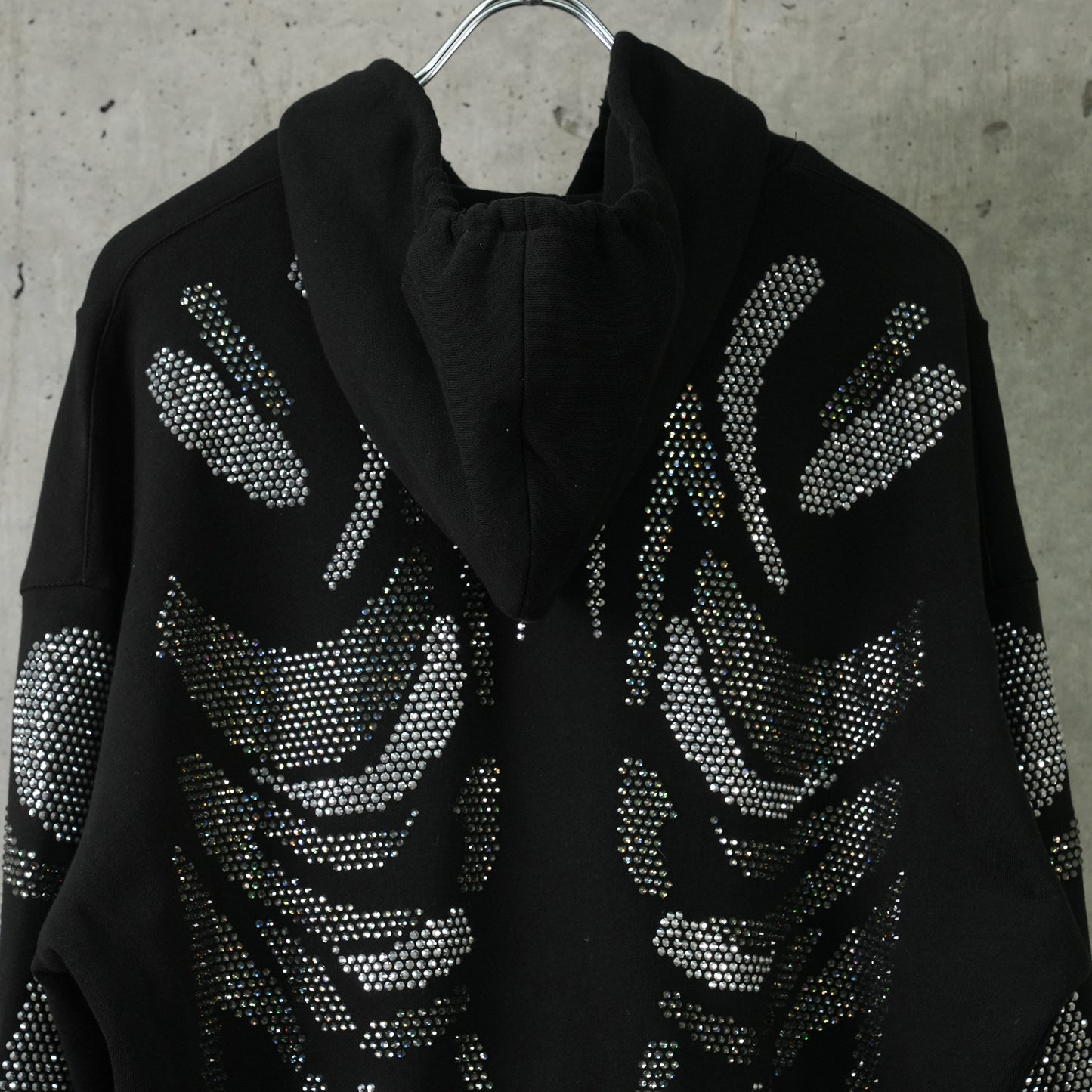 RHINESTONES ZIP-UP HOODIE / BLACK