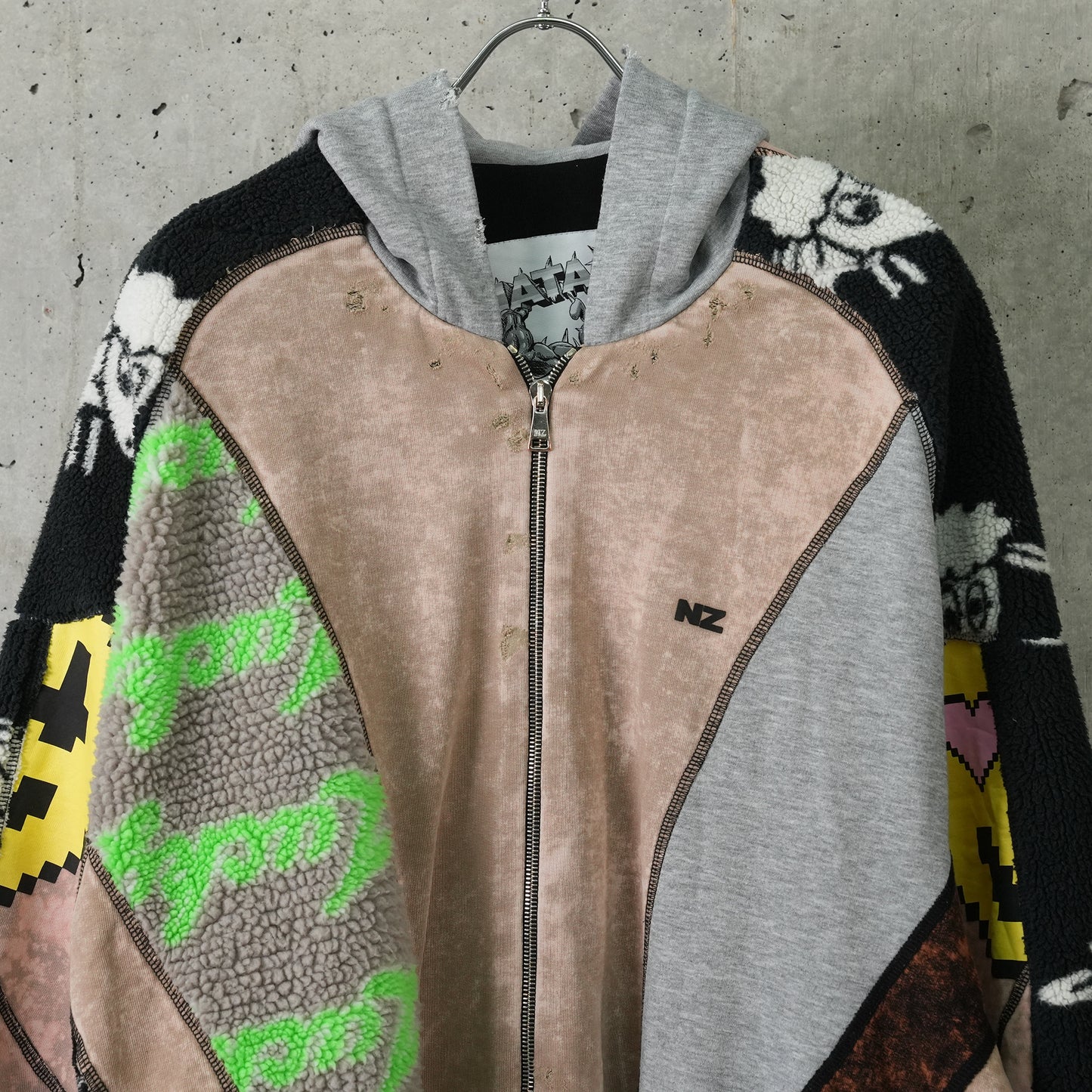 UPCYCLED ZIP-UP HOODIE JACKET / MULTICOLOUR