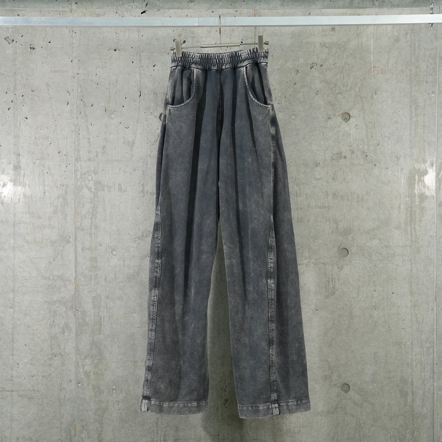 SHABBY TWISTED LOUNGE PANTS / SHABRO SHABBY GREY