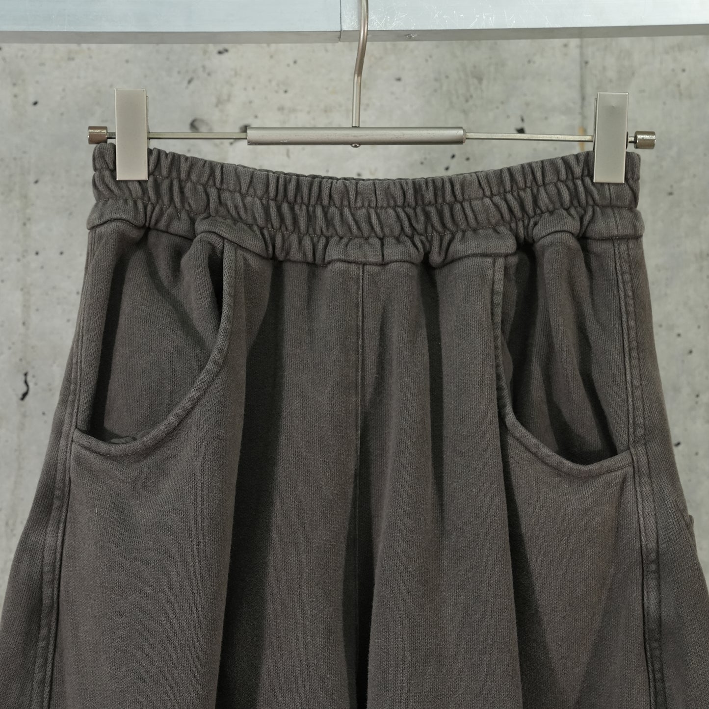 SHABBY TWISTED LOUNGE PANTS / SHABRO SHABBY BROWN