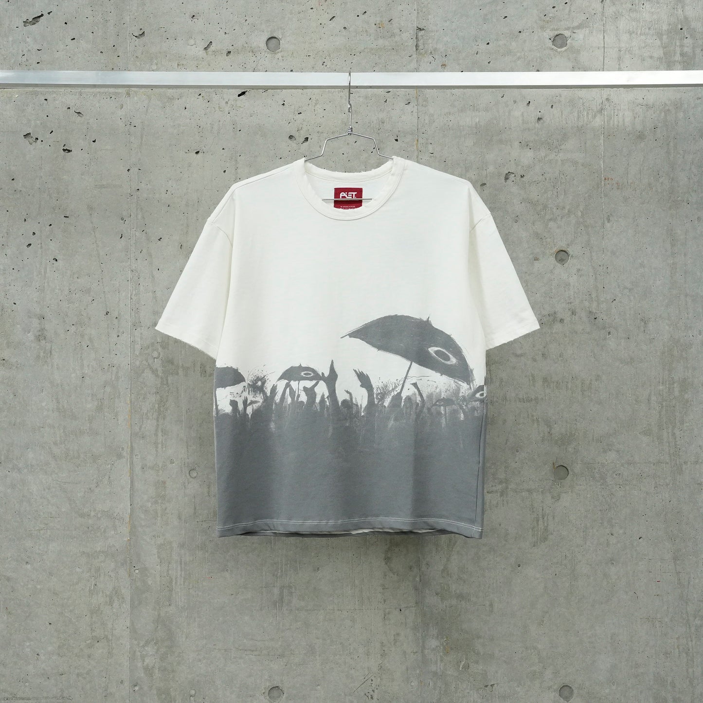 BAILE T-SHIRT / OFF WHITE