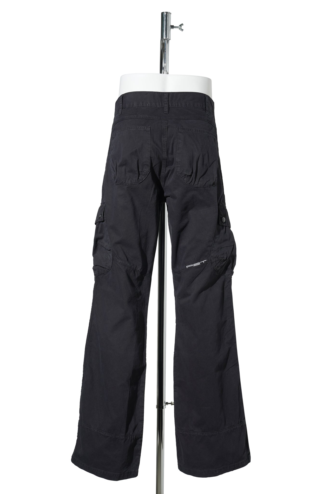 SB CARGO TROUSERS / JET BLACK