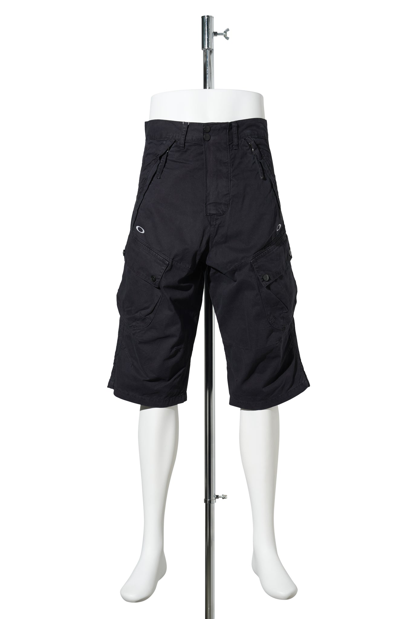 OVERSIZED SHORTS / JET BLACK