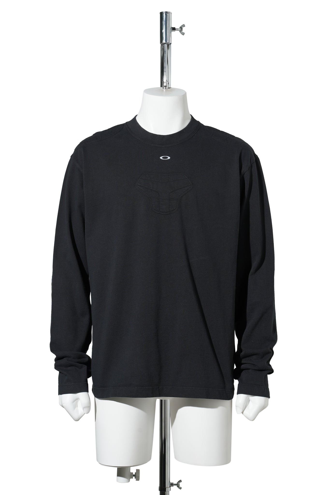 PADDED LONG SLEEVE T-SHIRT / BLACK